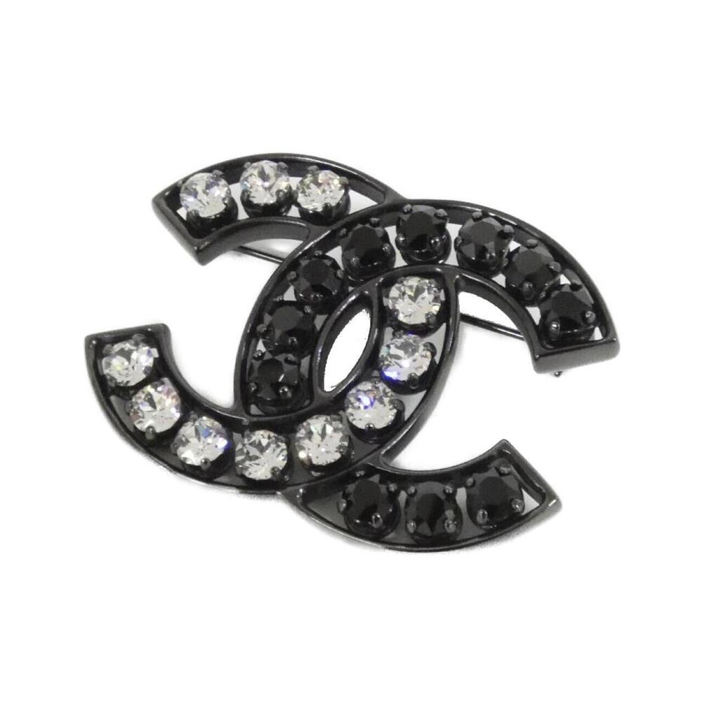 CHANEL Black Brooch